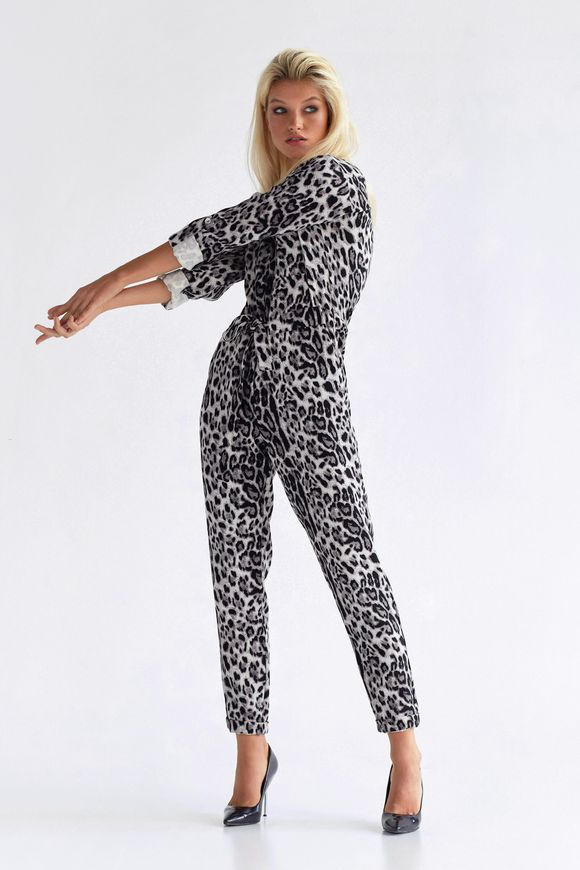 Women's long-sleeved leopard jumpsuit Smart casual from BYURSE, Black and white, Crepe, Maxi, Оff-season, Overalls, Cloth, Аnimalistic, Overalls, 1 kg, Yes, Ukraine, 95% viscose, 5% elastane, Long sleeve, Printed, oversize, With a zipper, Casual, jumpsuit pants, With pockets